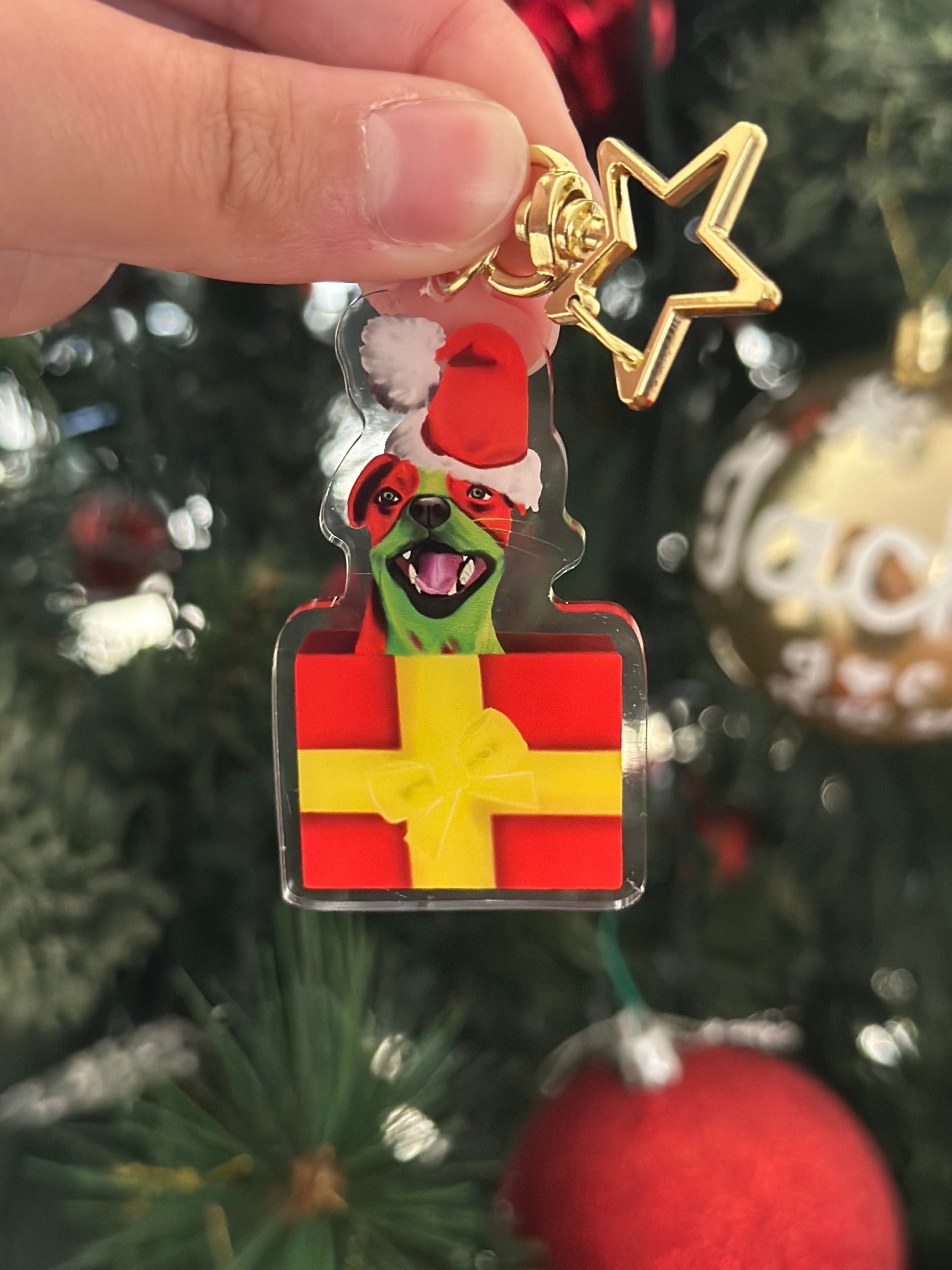 Cheeky Chihuahua Christmas Present Keychain